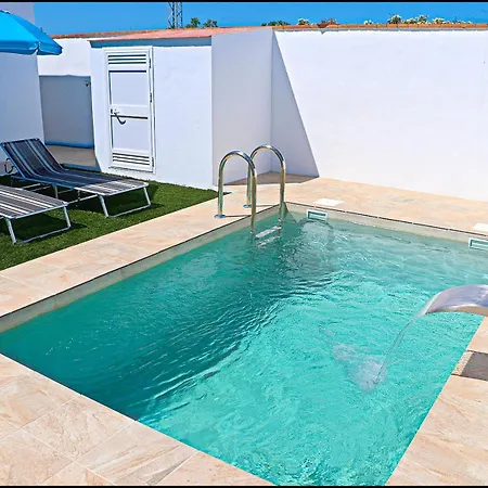 Morenos Chalet *